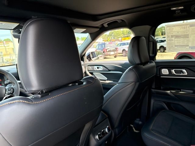 New 2026 Agate Black Metallic Ford Tremor image 25