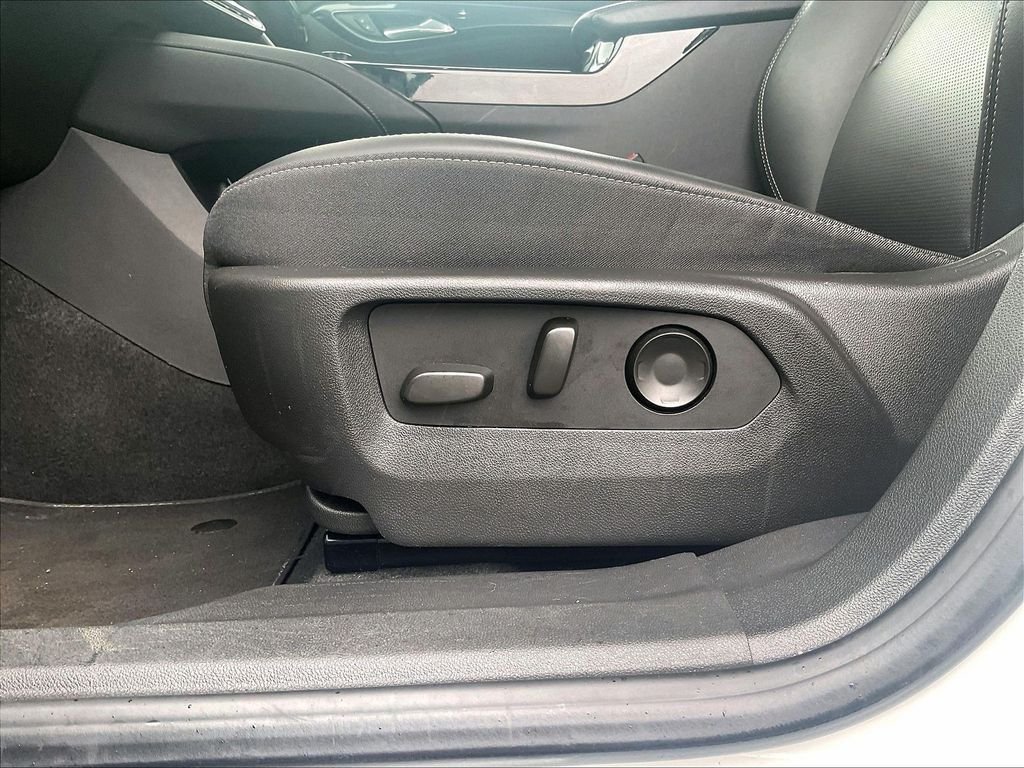 Used 2024 White Buick Preferred image 27