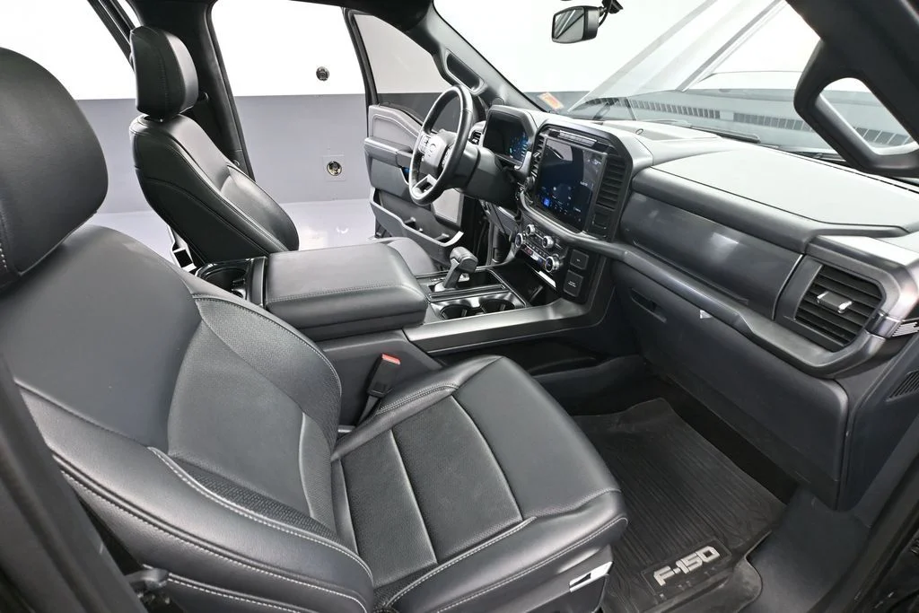 Used 2024 Black Ford Lariat image 50