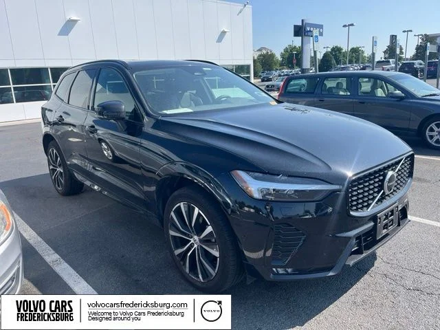2024 Volvo XC60 B5 Plus Dark Theme AWD's photo