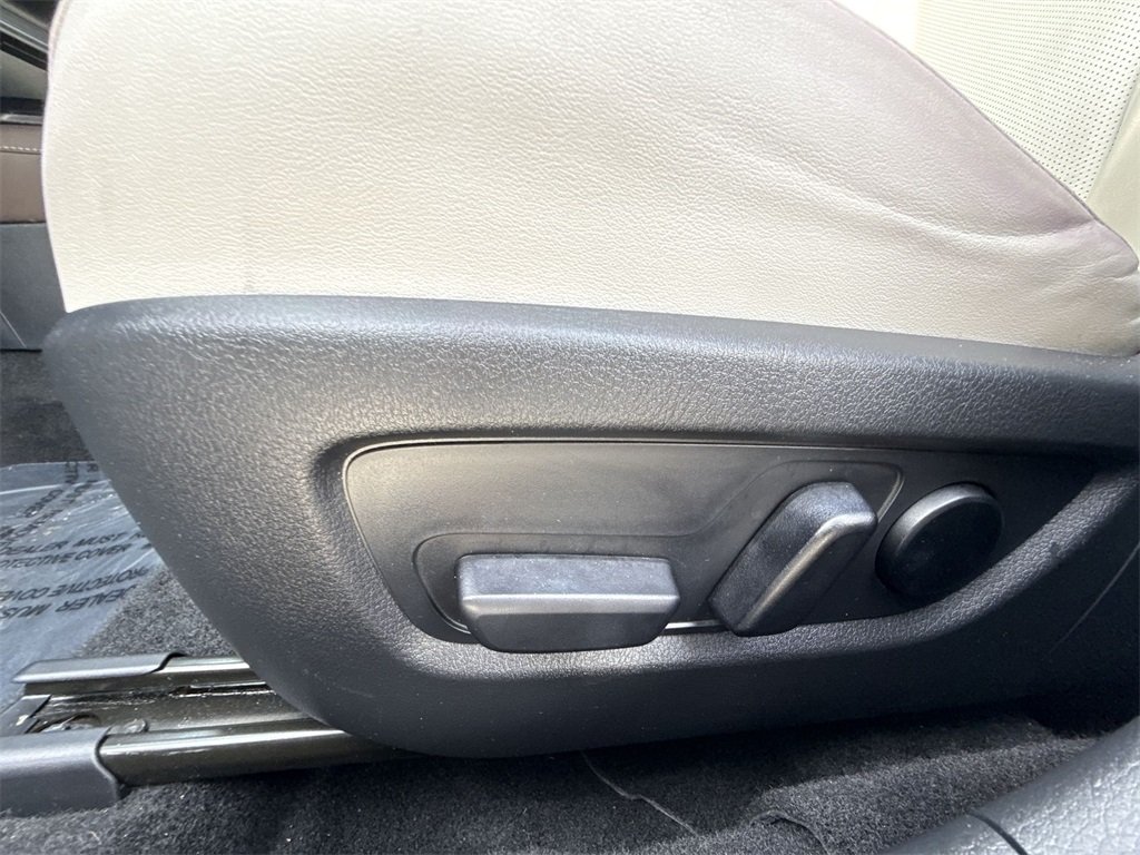 2023 MAZDA CX-30 - Image 11