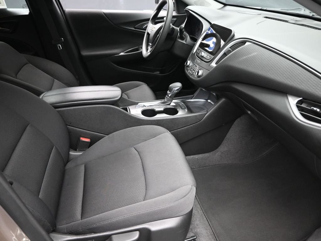 2024 Chevrolet Malibu 1LT - Photo 7