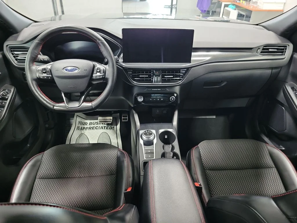 Used 2023 Gray Ford ST-Line Elite image 7