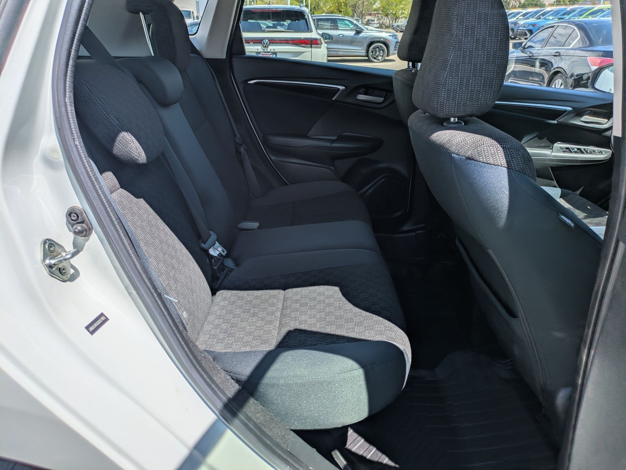 Used 2016 White Honda LX image 27