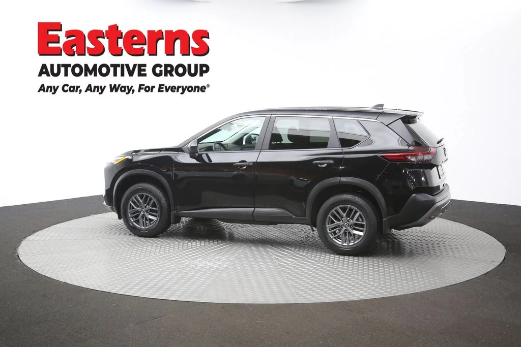 Used 2023 Black Nissan S image 62
