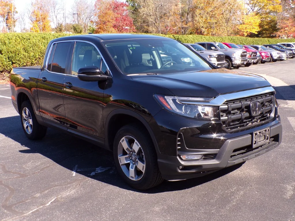Used 2026 Black Honda RTL image 1