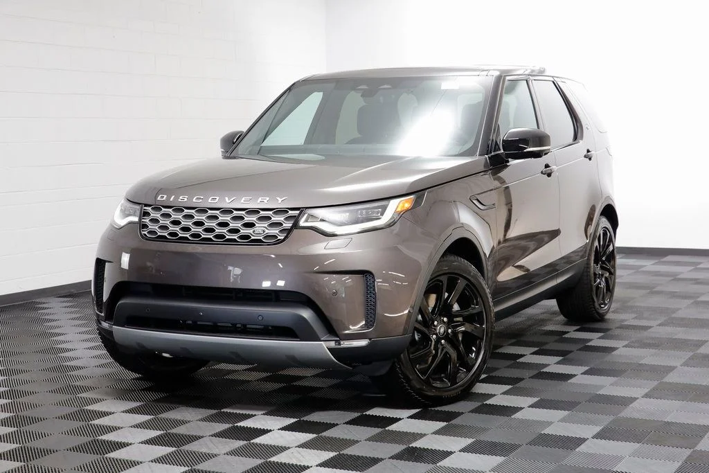 New 2025 Gray Land Rover S image 1