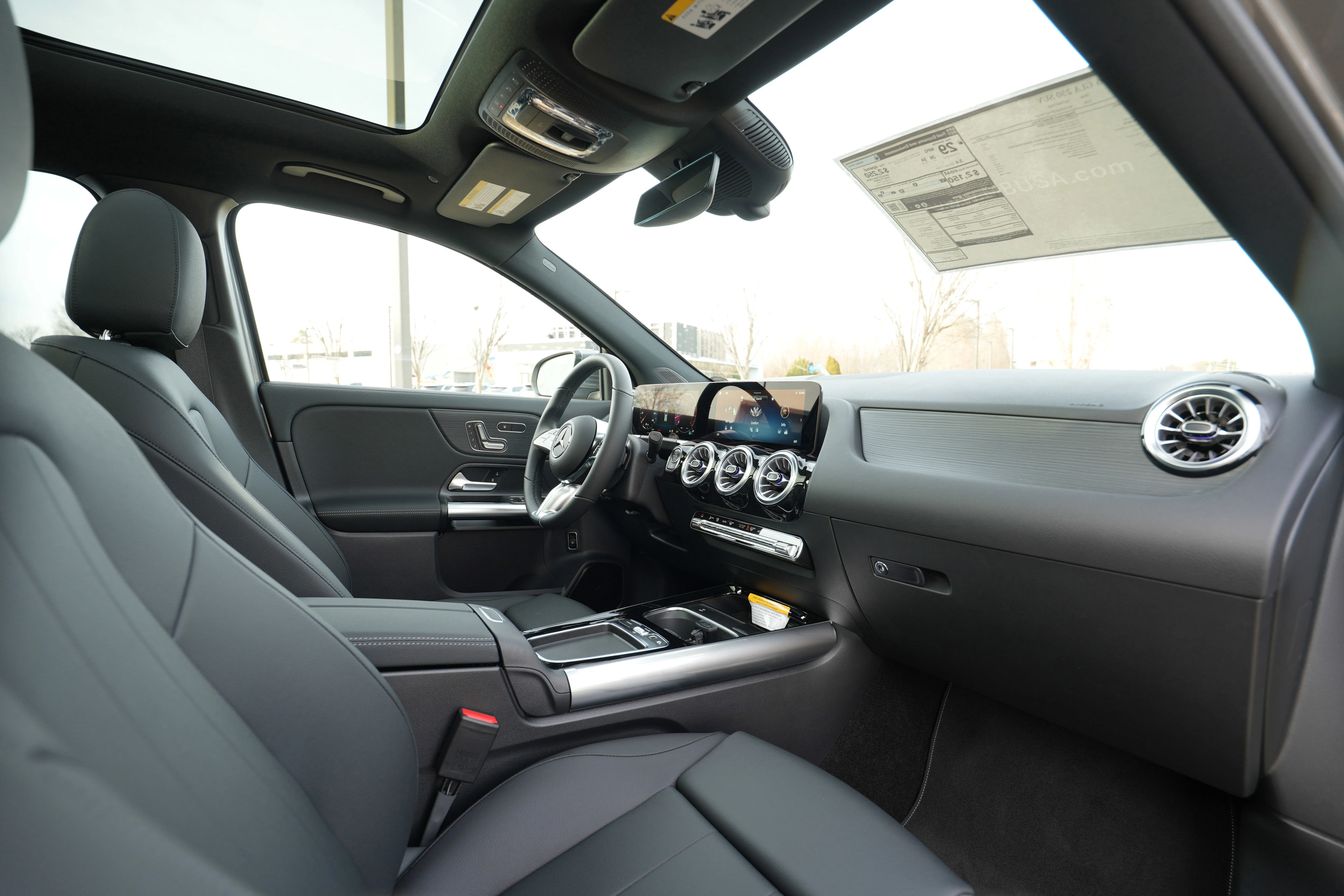Used 2026 Gray Mercedes-Benz GLA 250 image 43