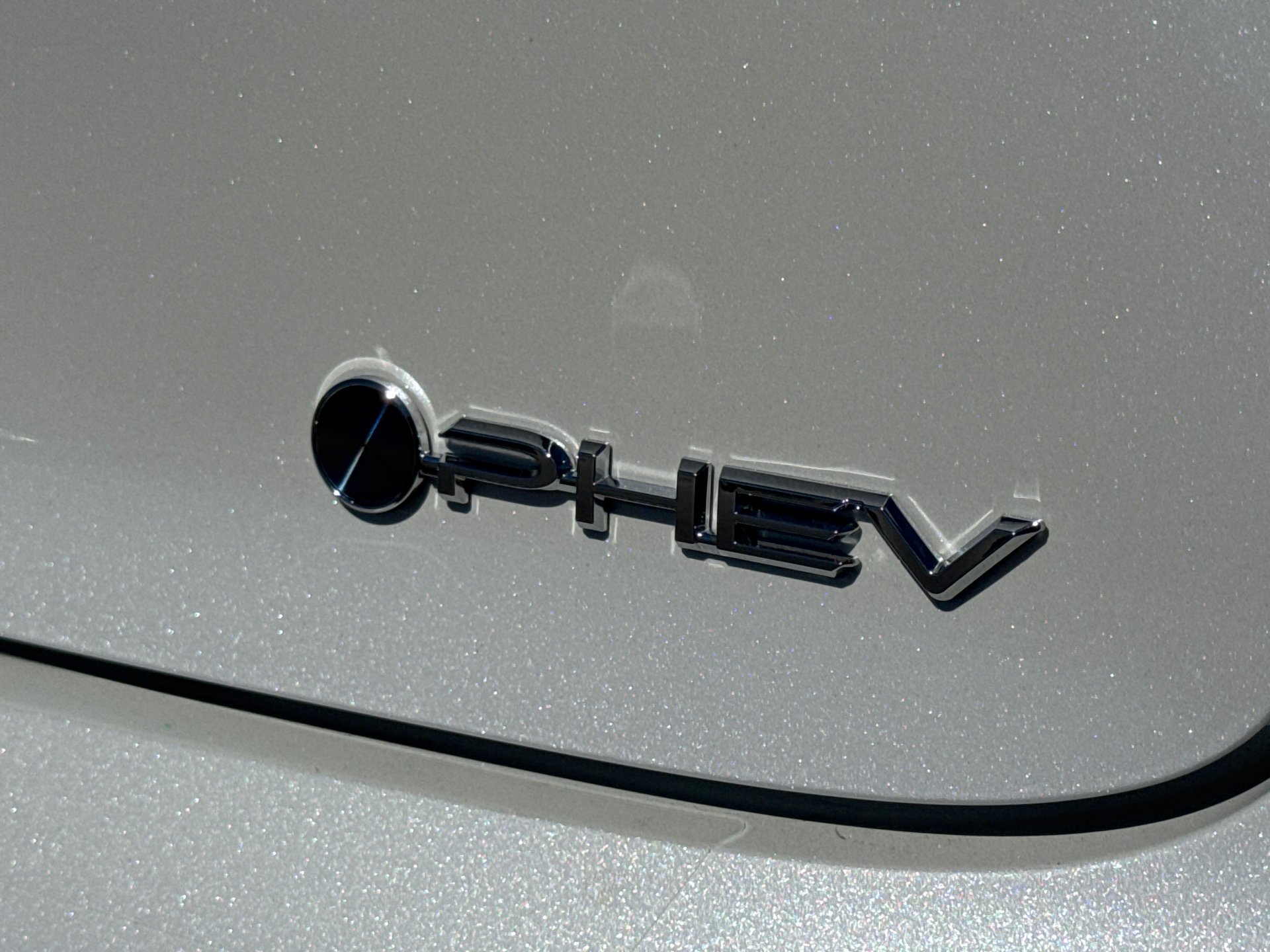 New 2026 Wind Chill Pearl <sup>1</sup> Toyota  XSE image 13