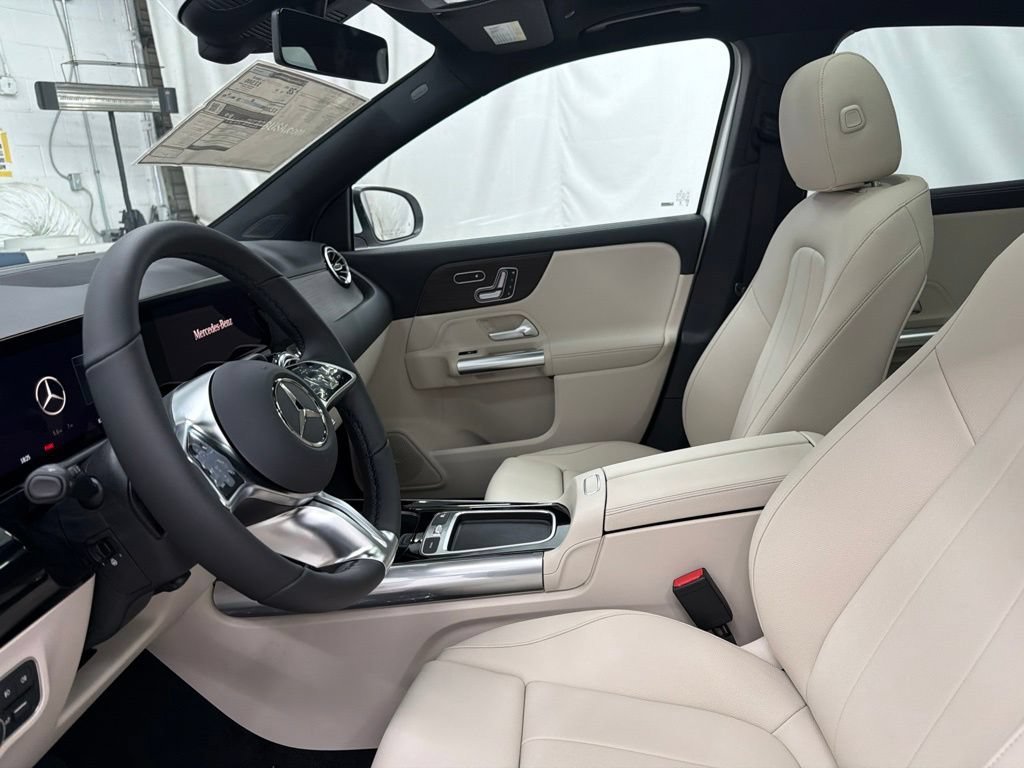 New 2026 Polar White Mercedes-Benz GLA 250 image 48