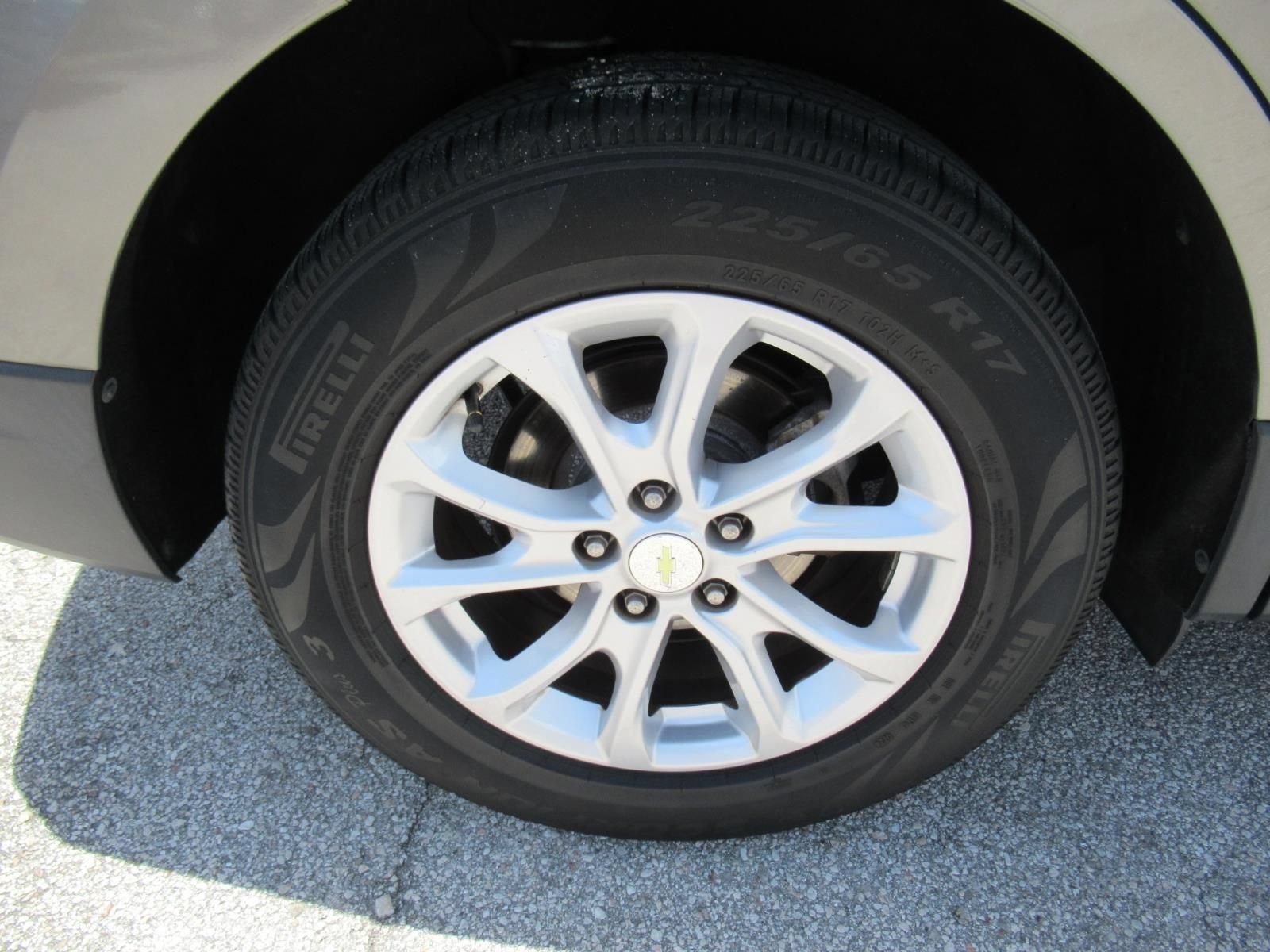 Used 2018 PEPPERDUST METALLIC Chevrolet LT image 8