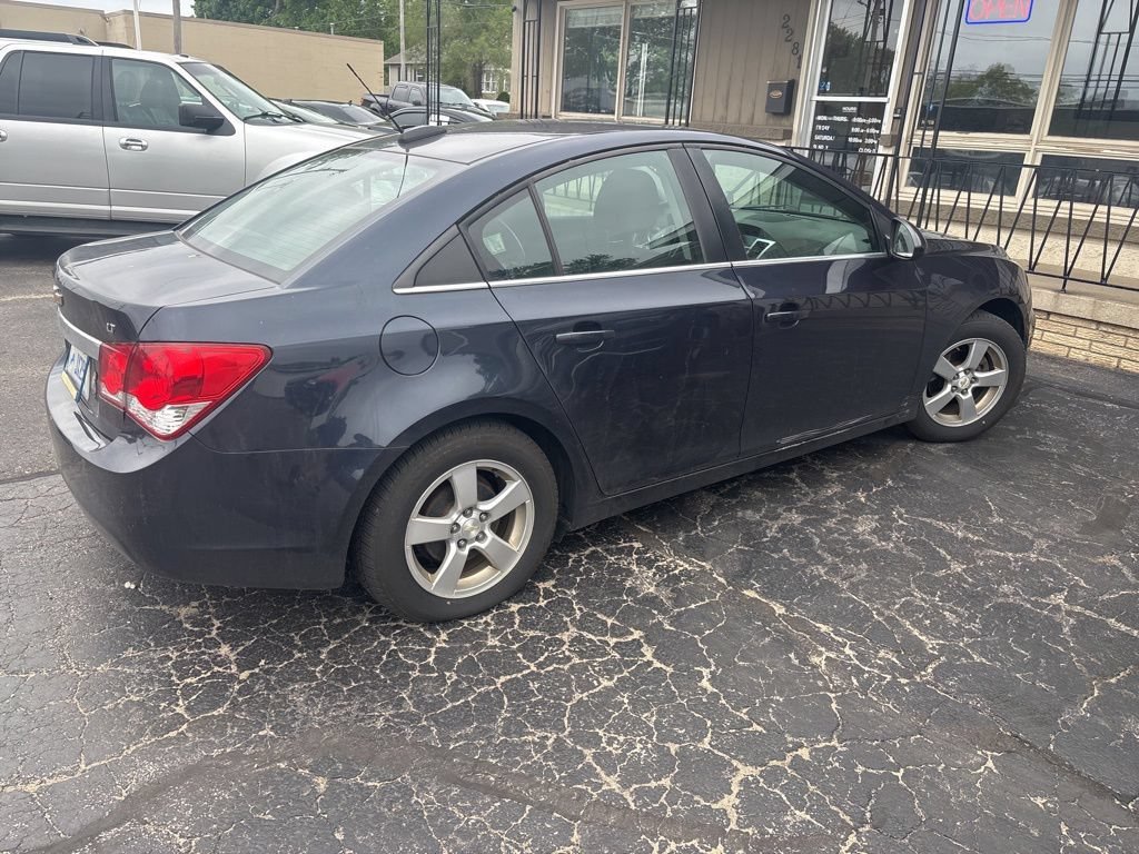 Used 2015 BLUE RAY METALLIC Chevrolet LT image 4