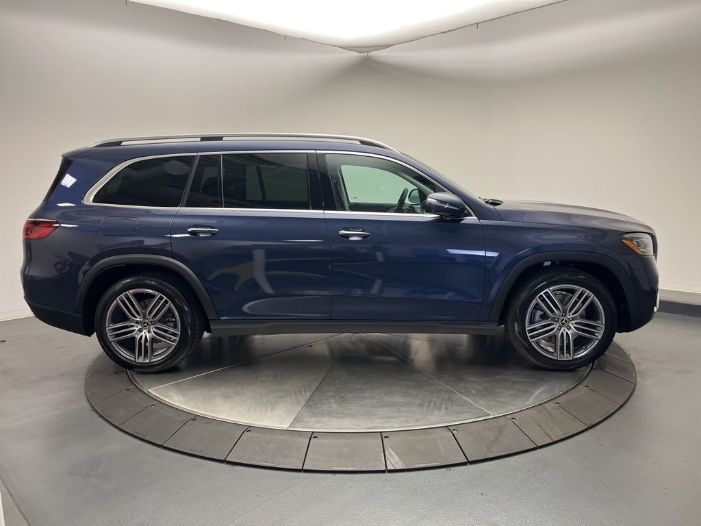 2026 Mercedes-Benz GLS Base - Photo 8