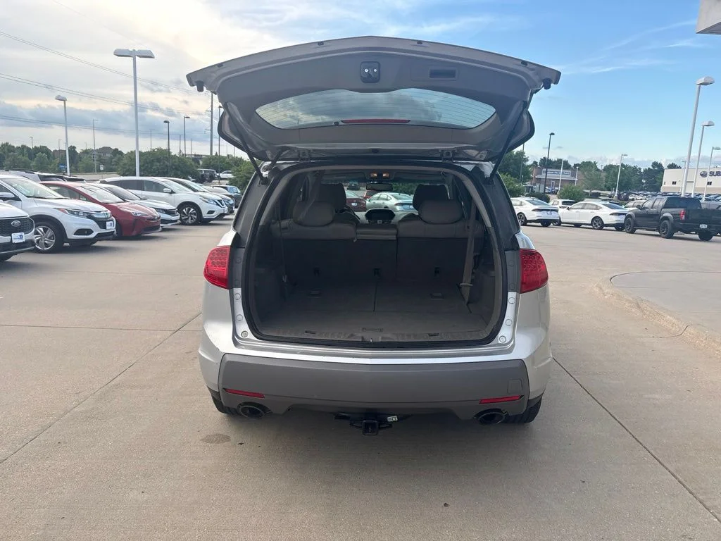 Used 2008 Silver Acura Technology SH-AWD image 40