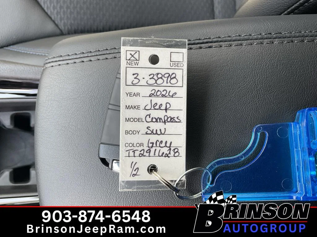 New 2026 Sting-Gray Clearcoat Jeep Latitude Altitude image 19