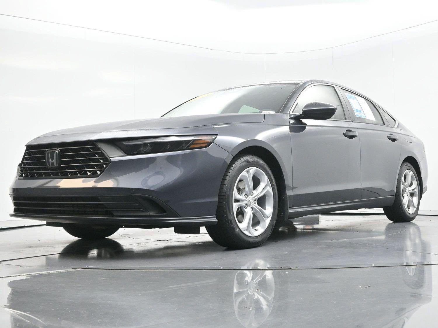 Used 2024 Meteorite Gray Metallic Honda LX image 43
