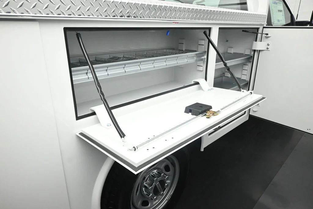 New 2026 White Ford XL image 23