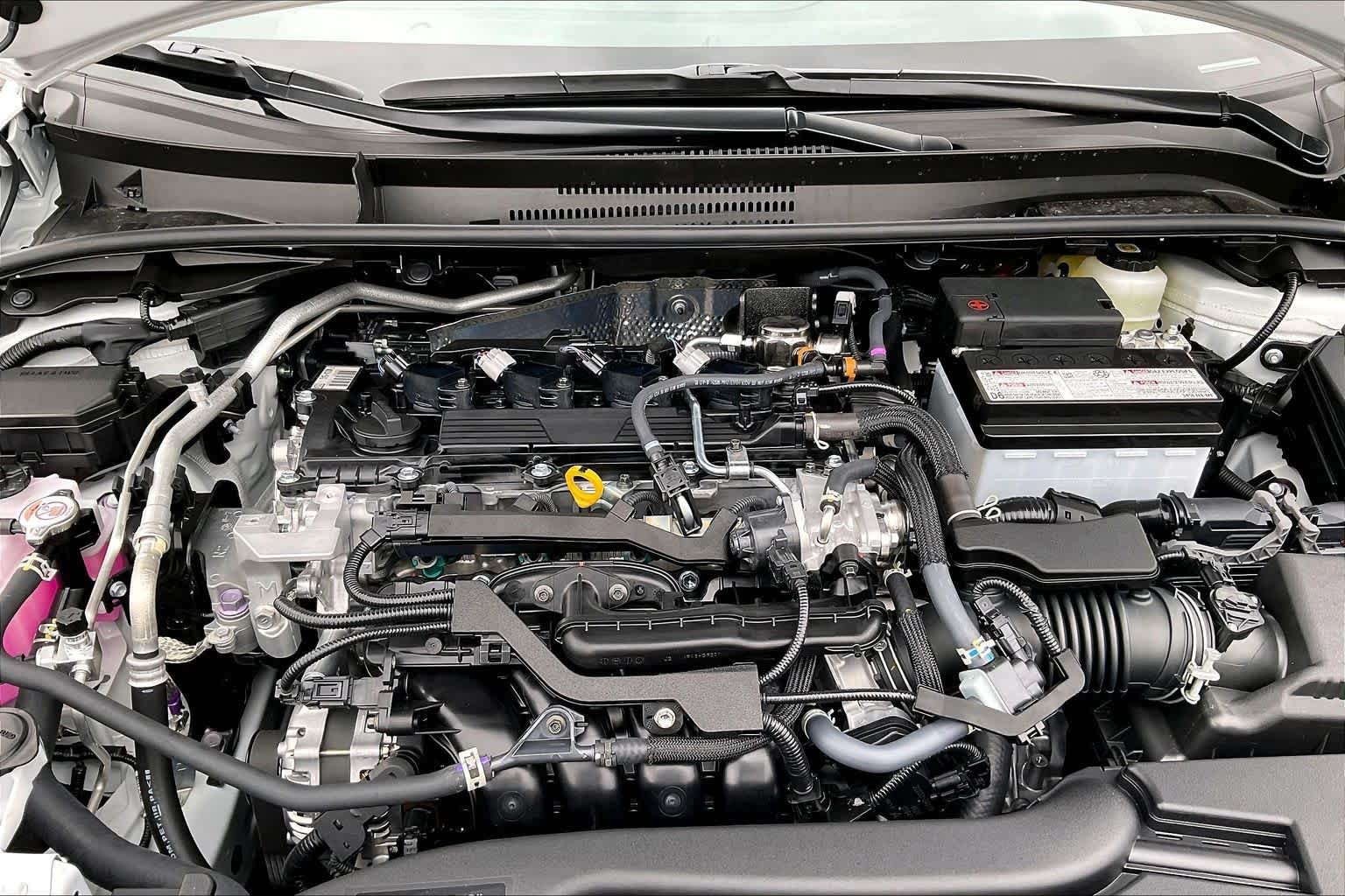New 2026 Wind Chill Pearl/Midnight Black Metallic Toyota XSE image 16