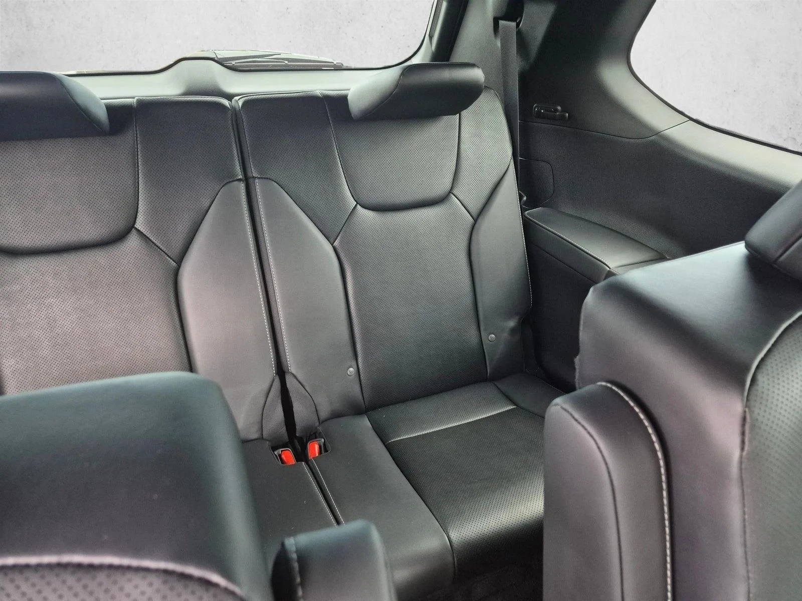Certified Used 2025 Incognito Lexus TX 500h F SPORT Premium image 19