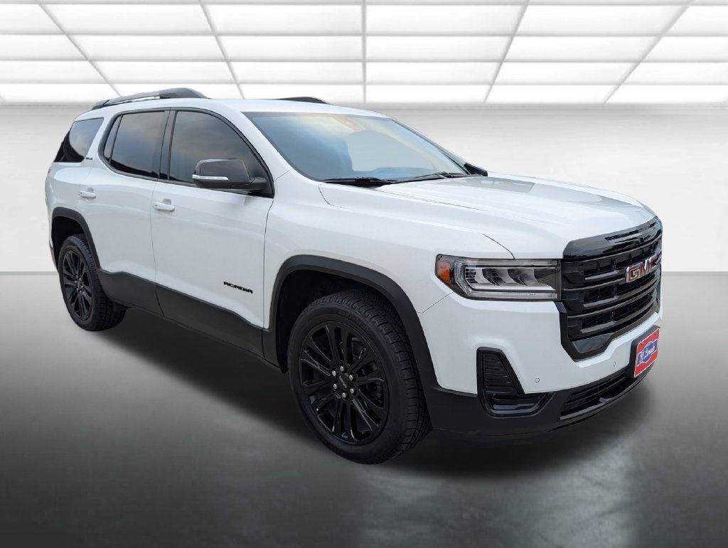Used 2023 SUMMIT WHITE GMC SLE image 1
