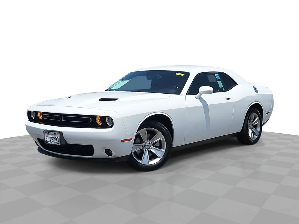 2021 Dodge Challenger SXT