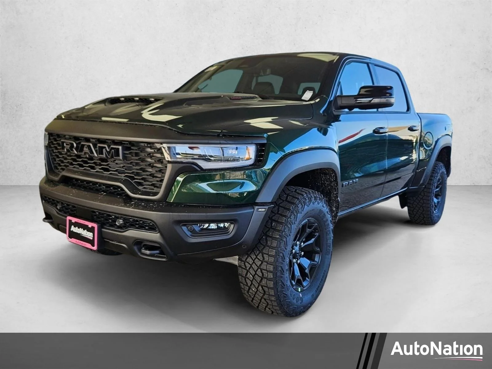 New 2026 Serrano-Green Metallic Exterior Paint RAM RHO image 1