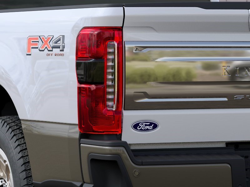 New 2027 Star White Metallic Tri-Coat Ford King Ranch image 7