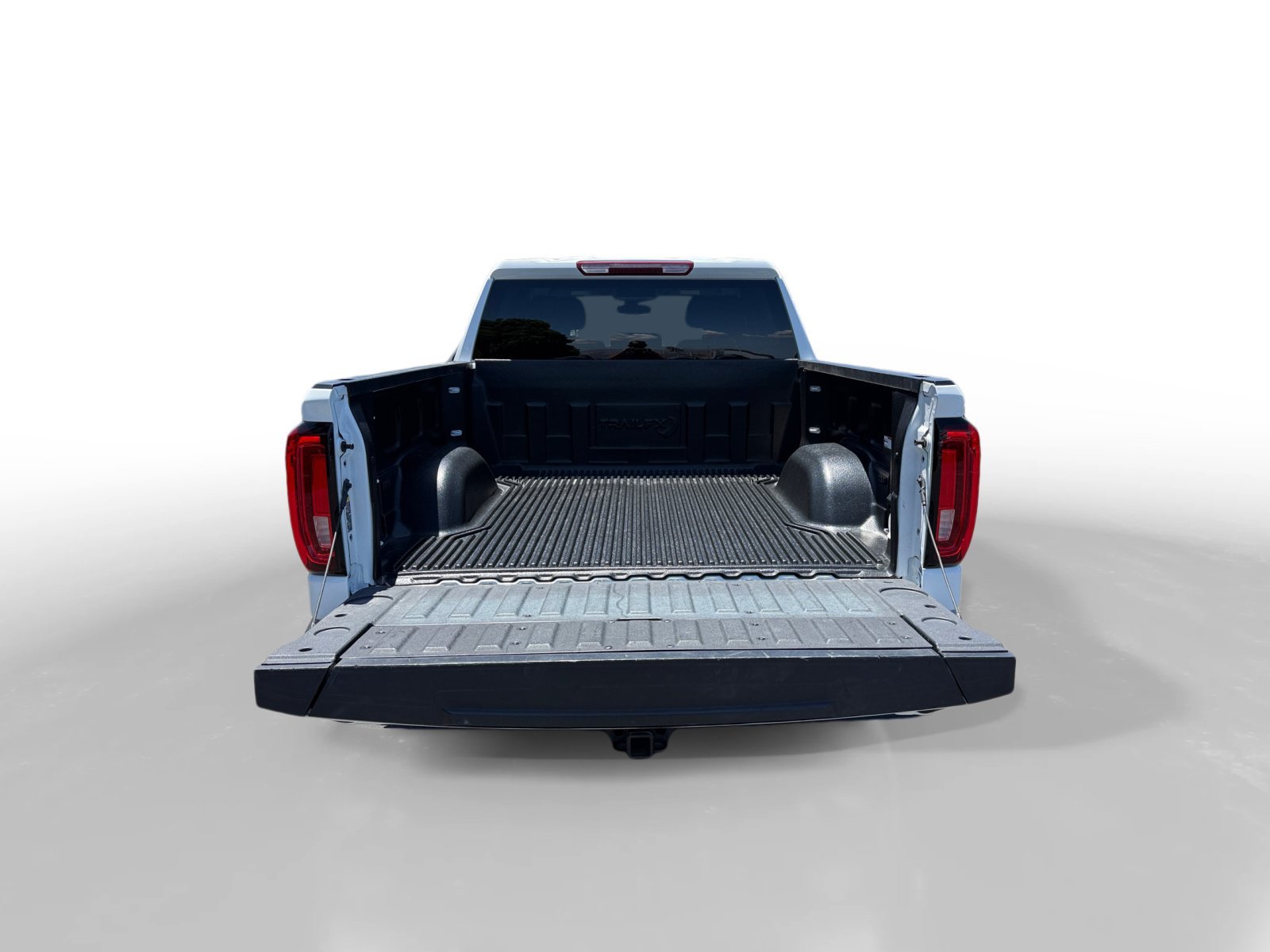 Used 2024 Summit White GMC SLT image 16