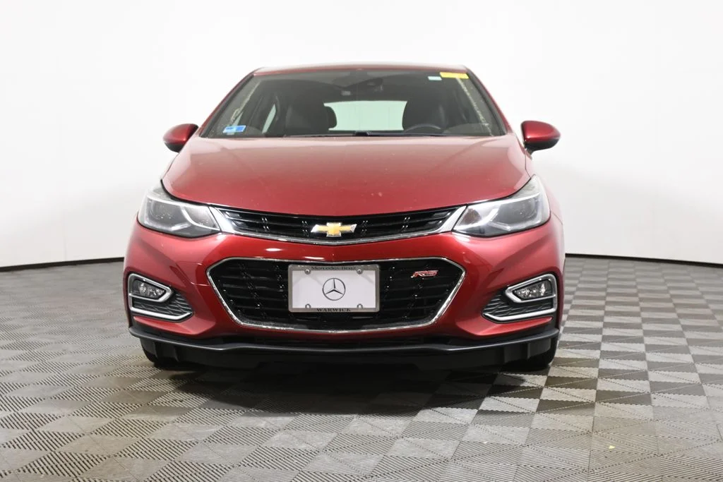 Used 2017 Red Chevrolet Premier image 10