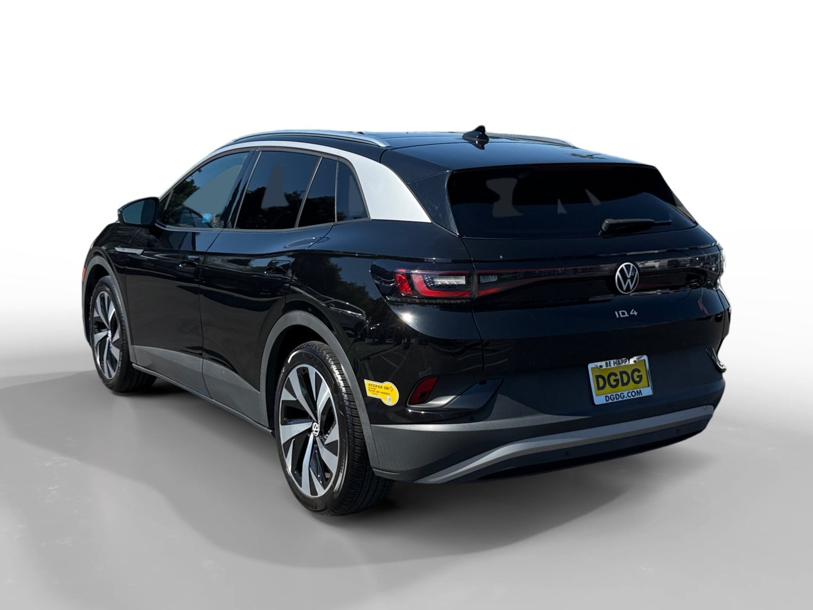 Used 2021 Black Metallic Volkswagen Pro S image 3