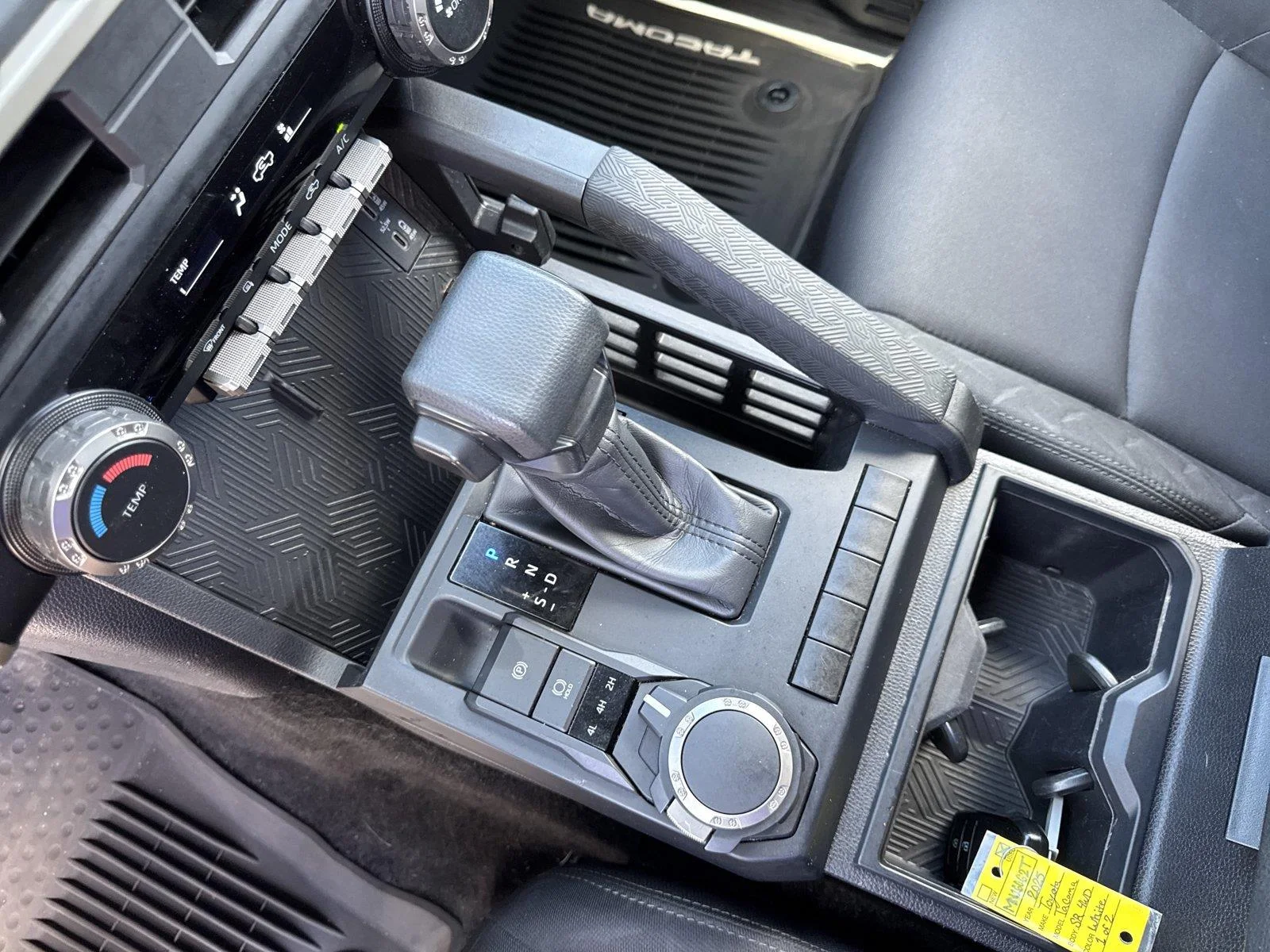 Used 2025 Ice Cap Toyota SR image 21