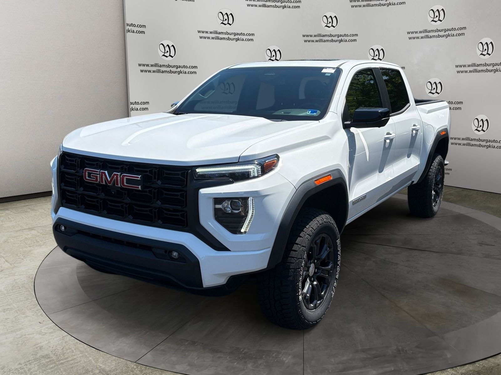2023 GMC Canyon