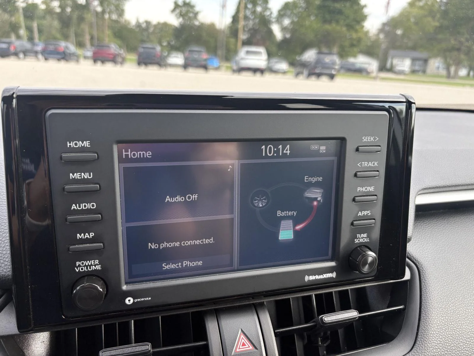 Used 2022 Silver Sky Metallic Toyota Hybrid XLE image 5