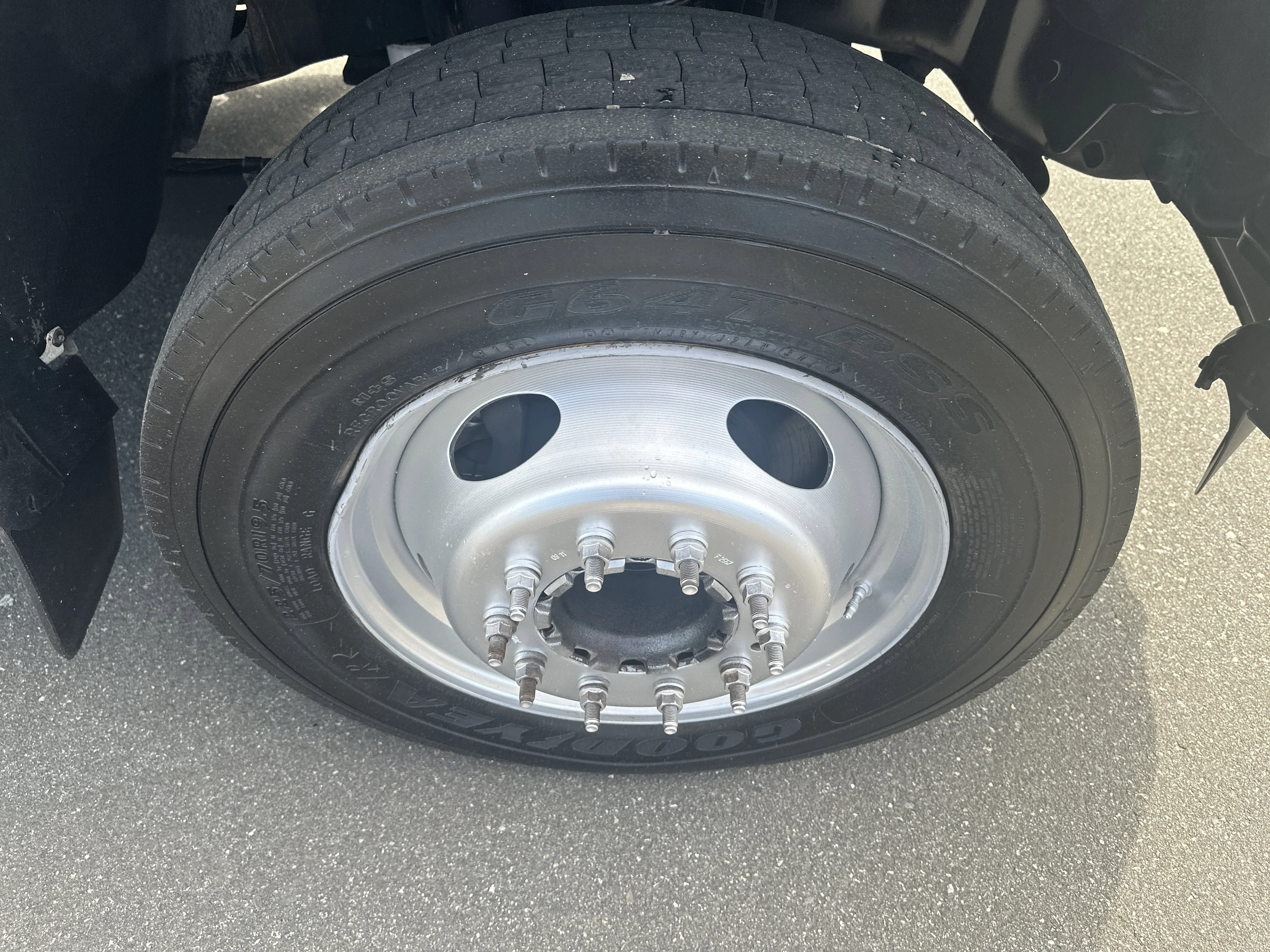 Used 2014  Ford  image 31
