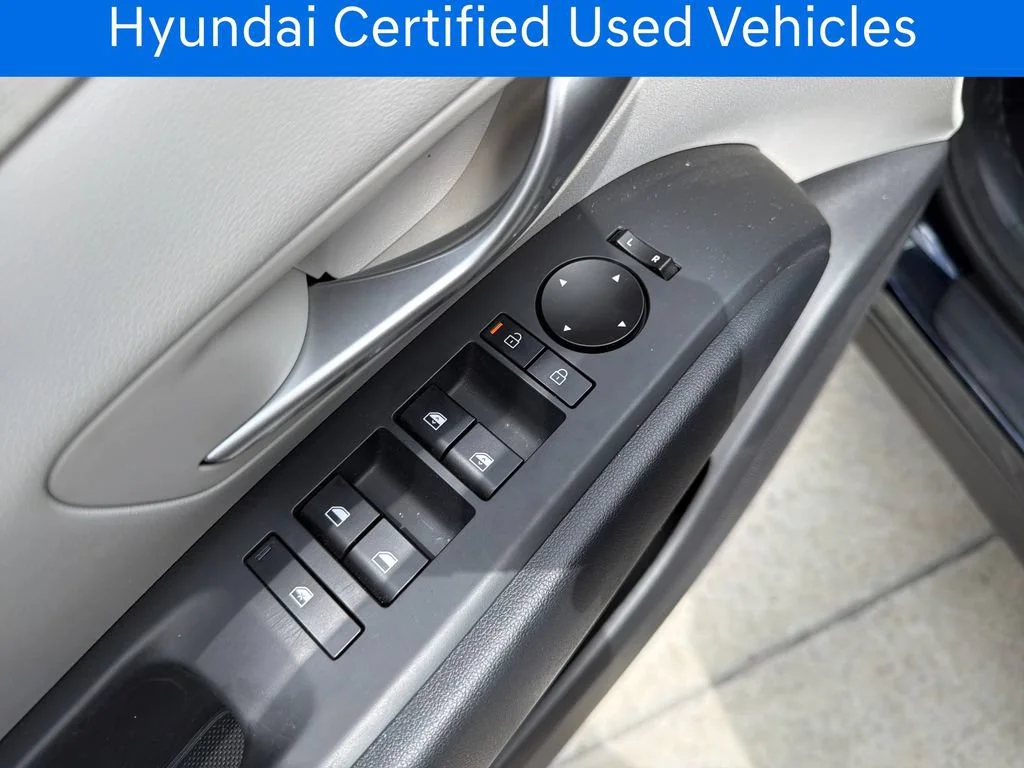 Certified Pre-Owned 2025 Hyundai Tucson Hybrid SEL Convenience