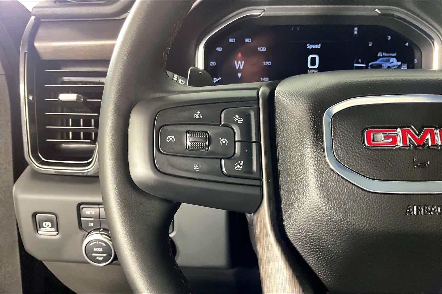 2024 GMC Sierra 1500 AT4X - Photo 22