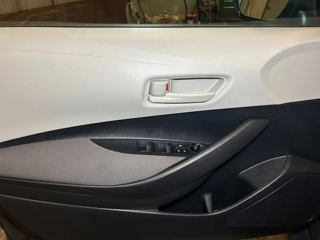 Used 2025 Underground Toyota LE image 21
