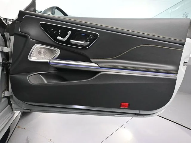 2025 Mercedes-Benz CLE AMG 53 - Photo 47