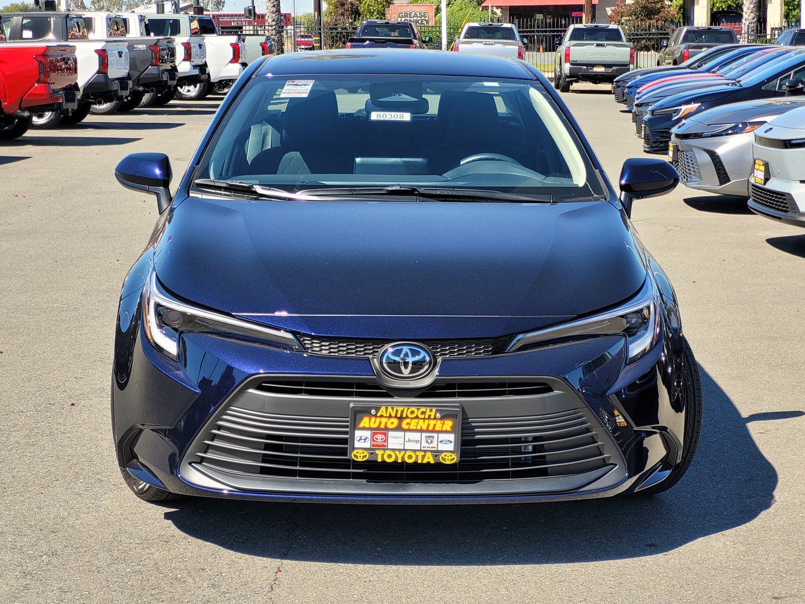 New 2026 Blueprint Toyota Hybrid LE image 2