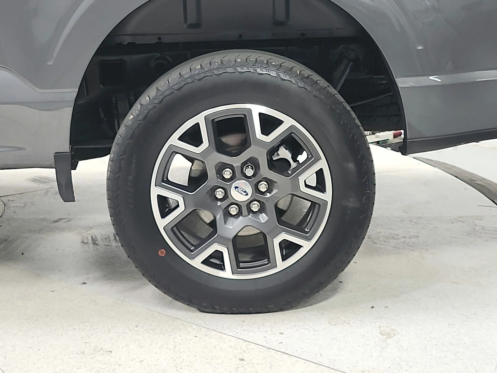 Used 2024 Gray Ford STX image 13
