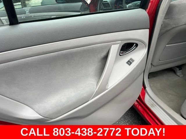 Used 2011 Red Toyota LE image 11