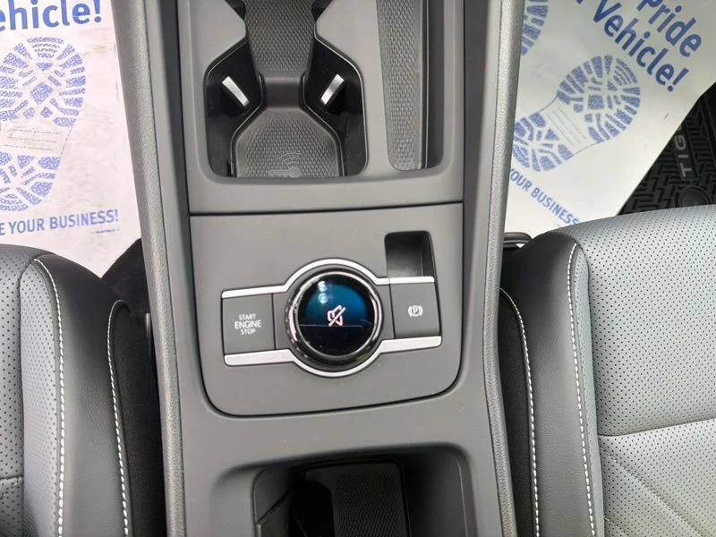 New 2026 Blue Volkswagen 2.0T SE R-Line Black image 33