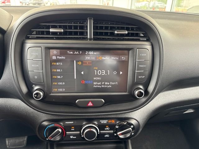 Certified Used 2025 Snow White Pearl Kia LX image 13