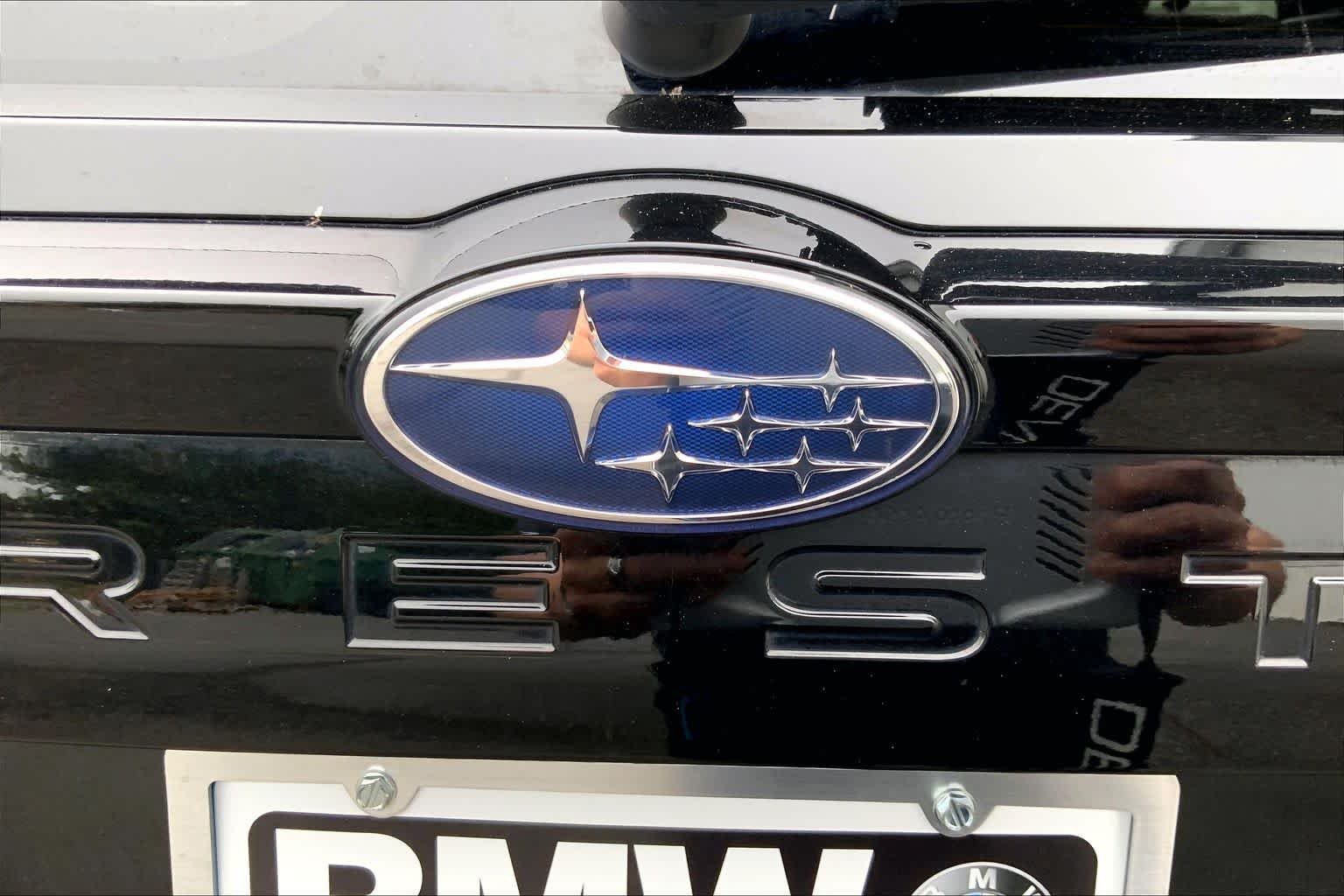 Used 2025 Crystal Black Silica Subaru Touring Hybrid image 9