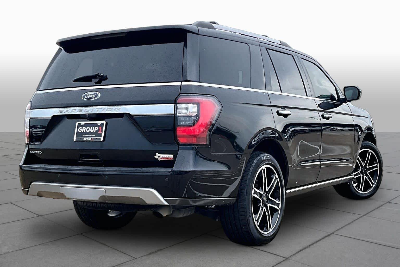 Used 2019 Agate Black Metallic Ford Limited image 13
