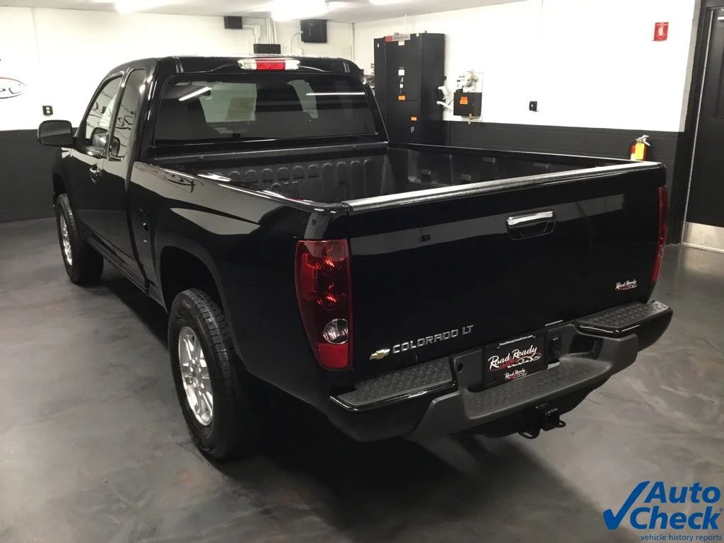 Used 2011 Black Chevrolet 1LT image 7