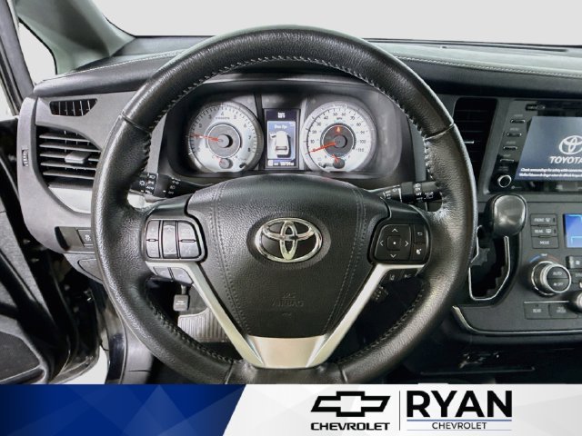 Used 2019 Black Toyota SE image 11