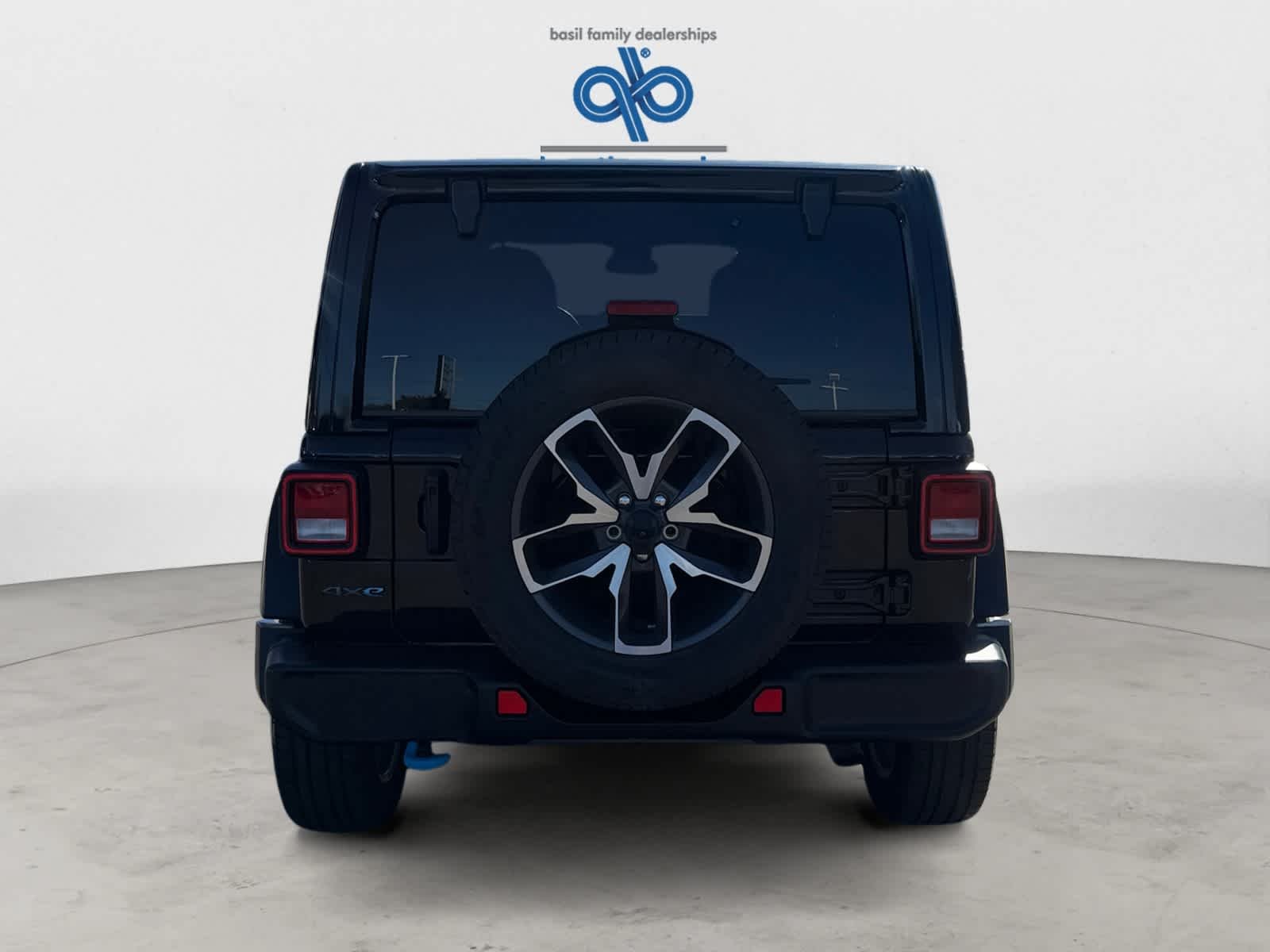 Used 2024 Black Clearcoat Jeep Sport S image 5