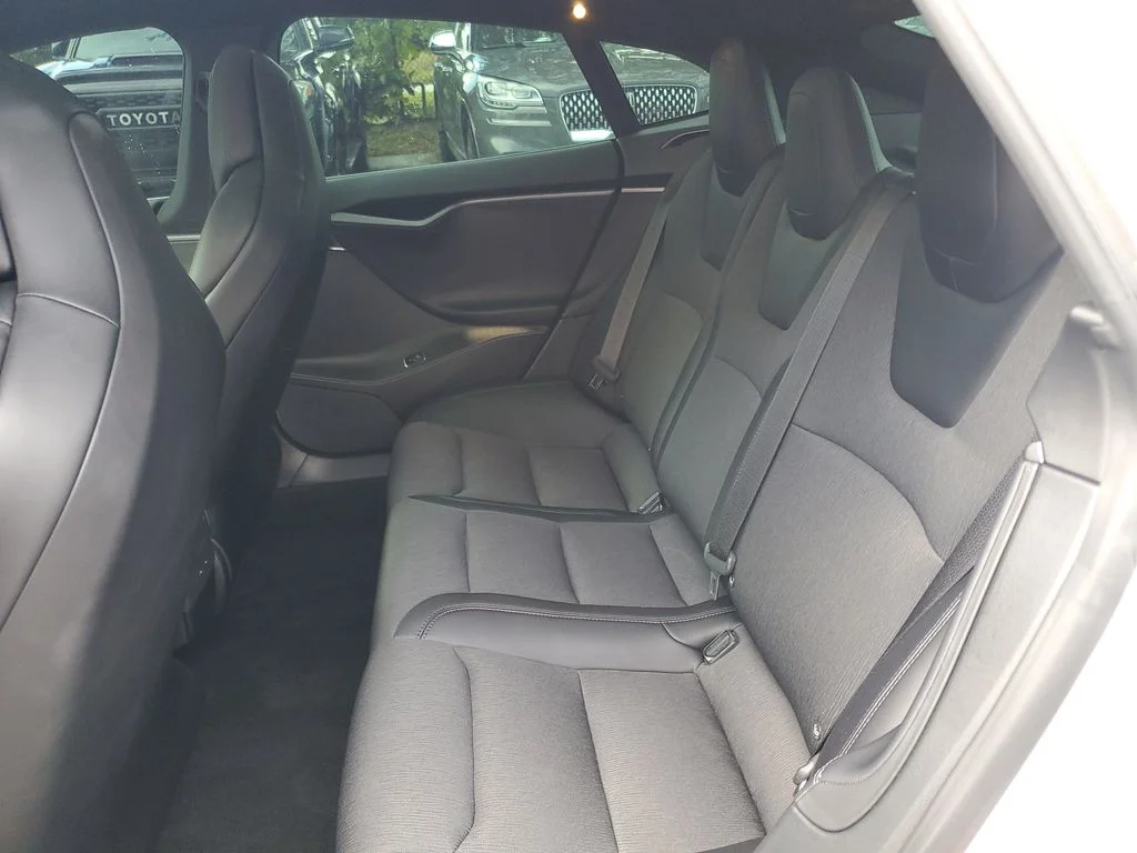 Used 2018 Gray Tesla  image 13