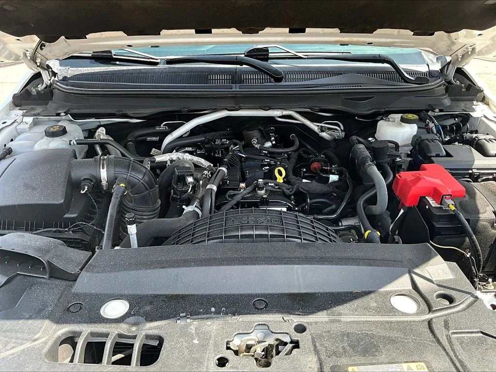 Used 2022 White Ford XL image 33